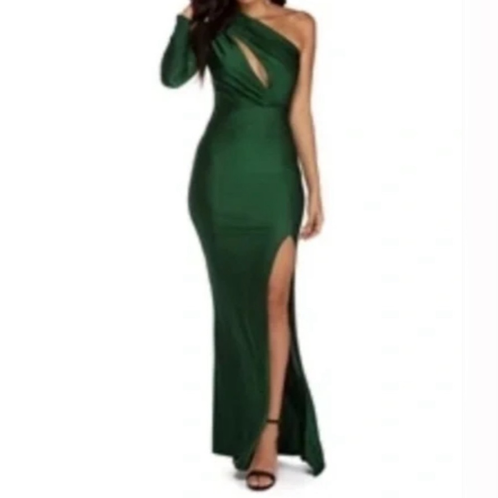 Windsor Gia One Shoulder High Slit Dress - Green - Large